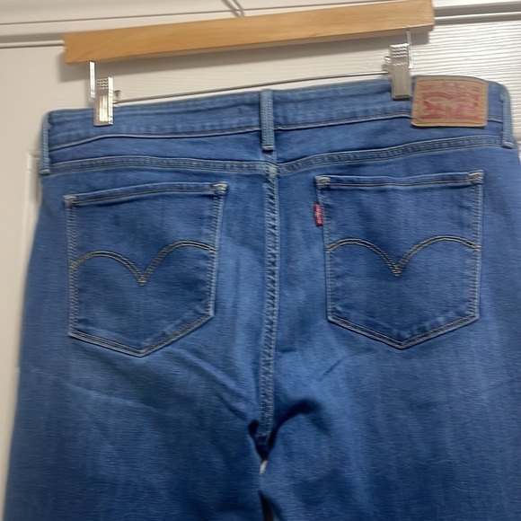 Levi’s denim jeans woman’s blue 711 Skinny Jeans size 34 - Picture 6 of 8